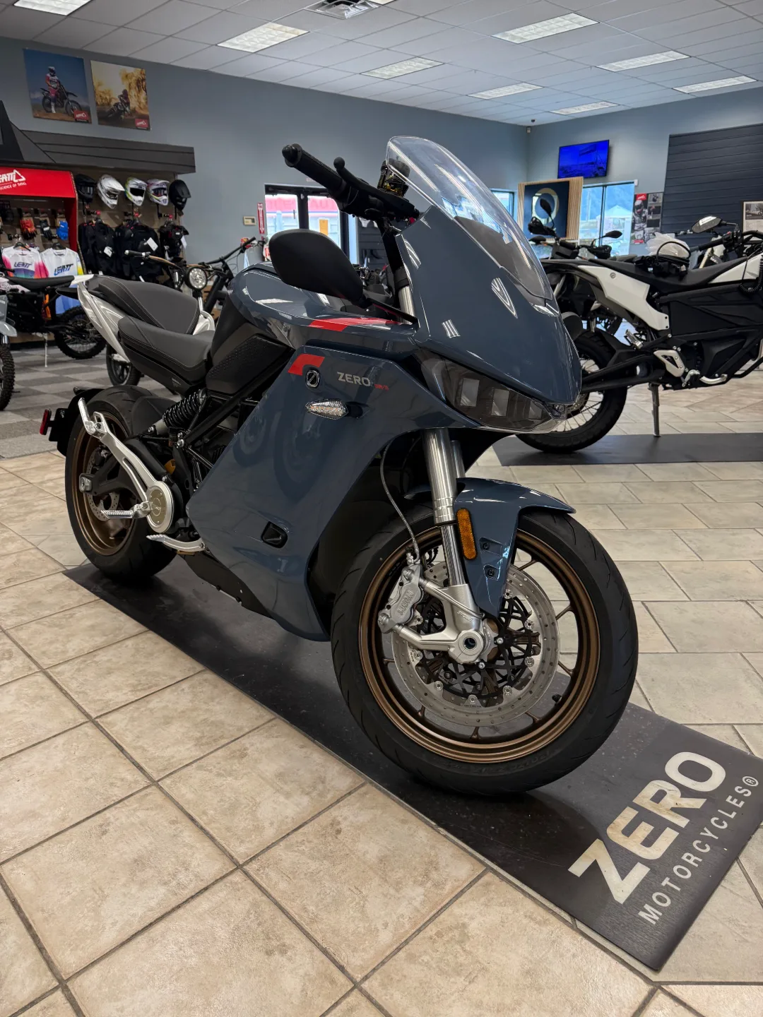Zero Motorcycles electric line lineup at Monarch Powersports showroom